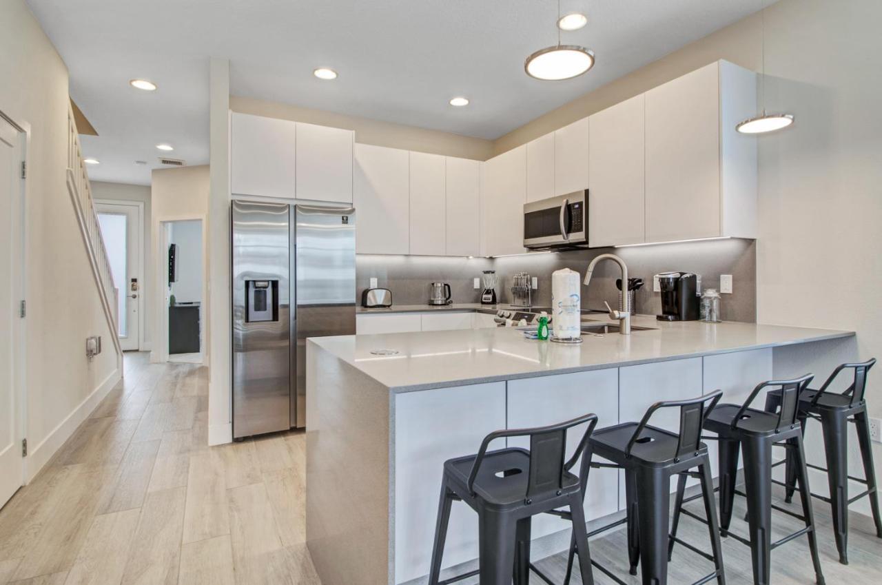 Modern Townhouse Near Disney With Heated Pool Orlando Exterior foto